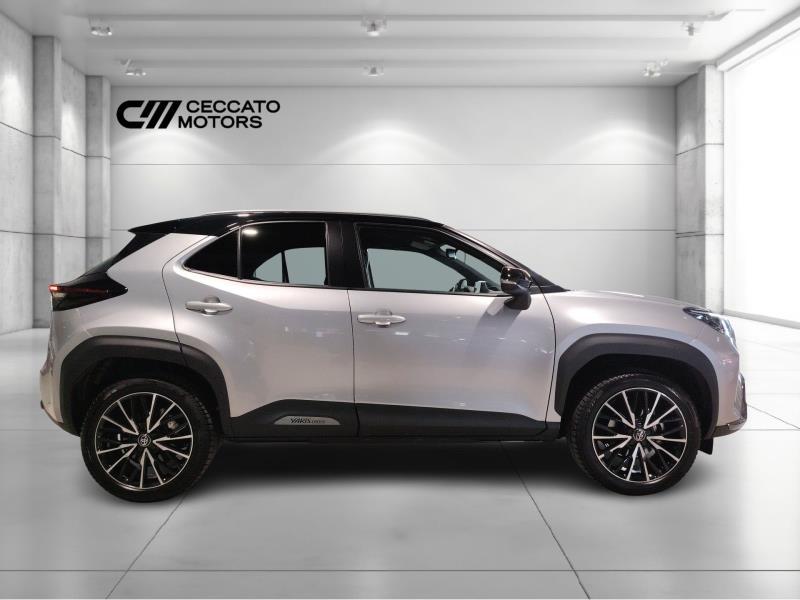 Toyota Yaris Cross 1.5h Adventure fwd 116cv e-cvt