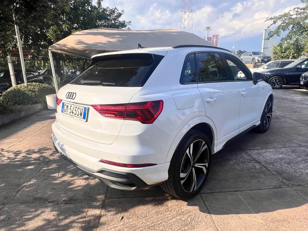 Audi Q3 35 2.0 tdi S Line Edition s-tronic