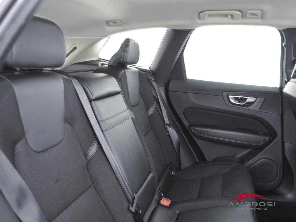 Volvo XC60 2.0 B4 Business Plus awd geartronic my20