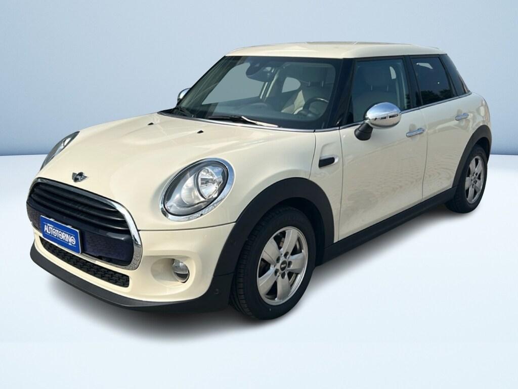 Mini Cooper D 1.5 D Cooper D Auto