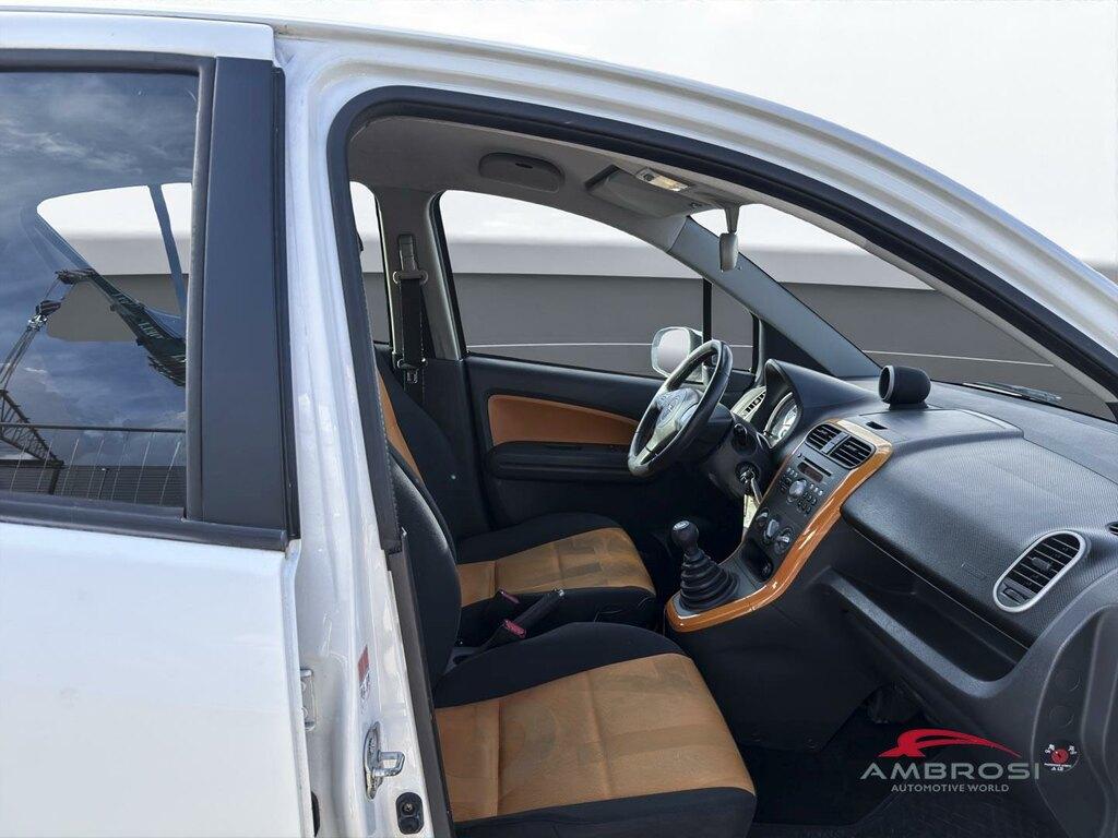 Opel Agila 1.2 16v Enjoy 86cv