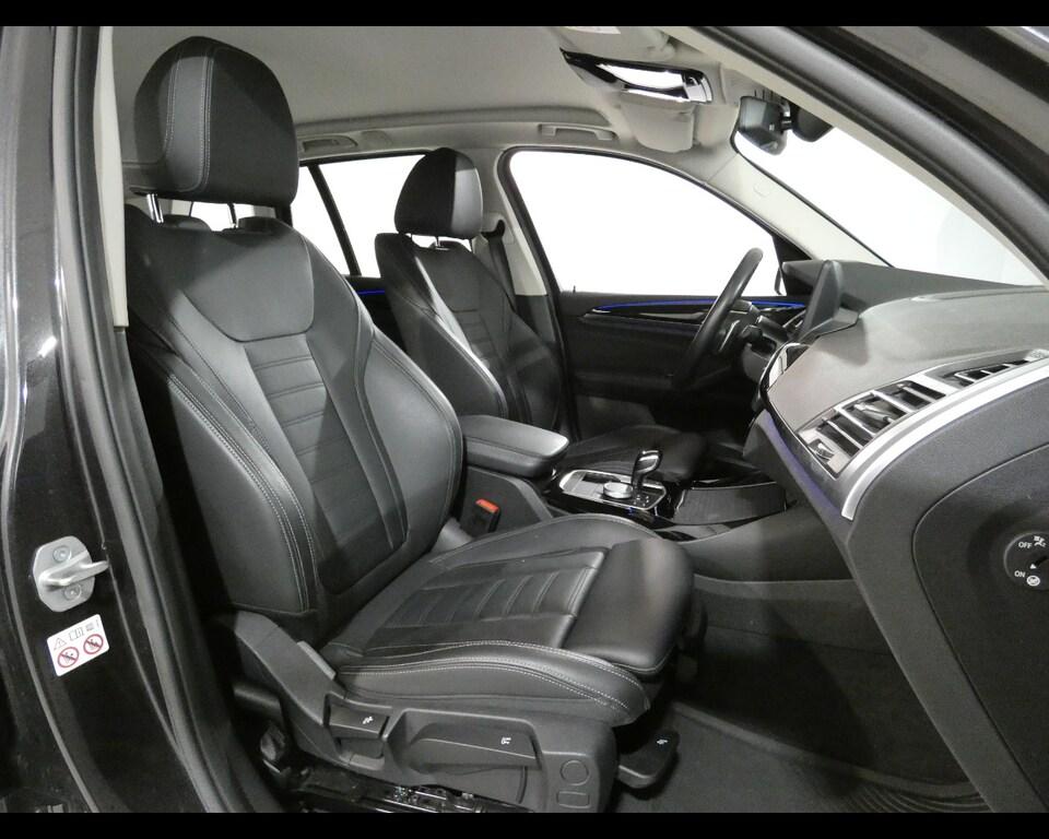 BMW X3 xdrive20d mhev 48V auto