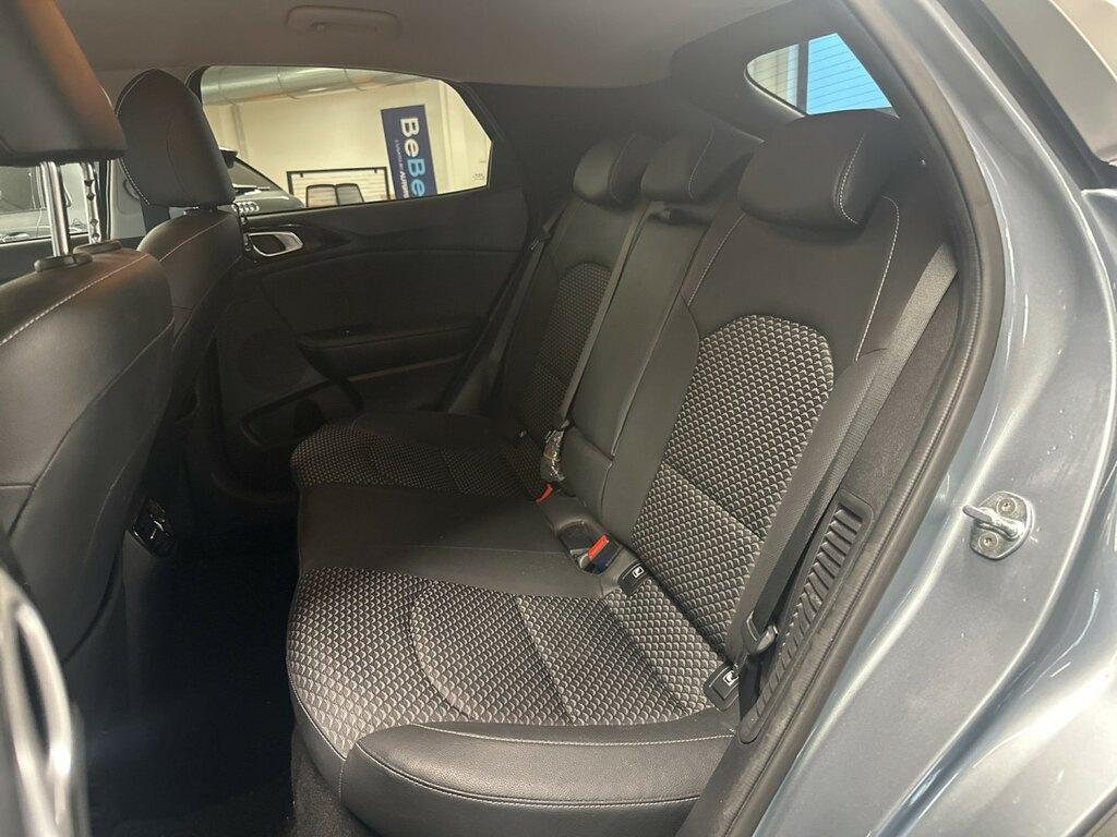 Kia Xceed 1.6 gdi phev Evolution 141cv dct