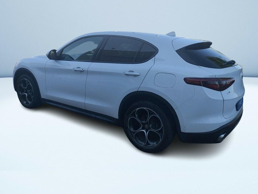 Alfa Romeo Stelvio 2.2 t Executive Q4 210cv auto my19