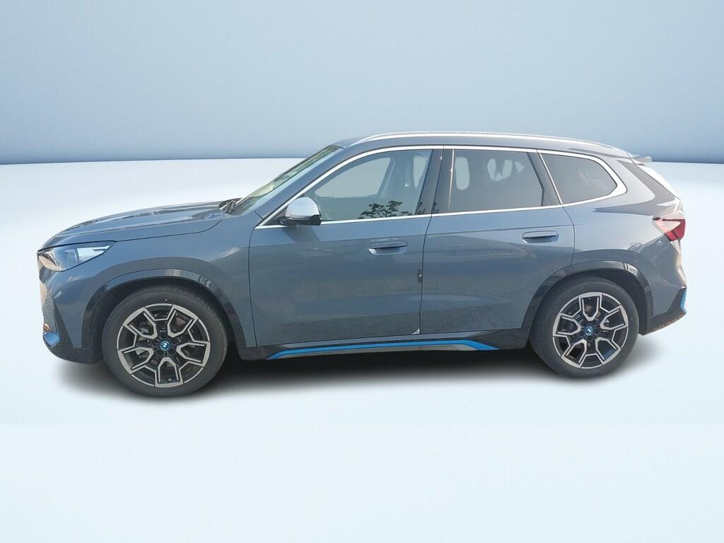 BMW iX1 30 xdrive X-Line