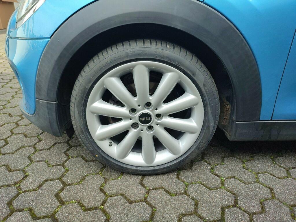 Mini Cooper 1.5 TwinPower Turbo Cooper Hype DCT