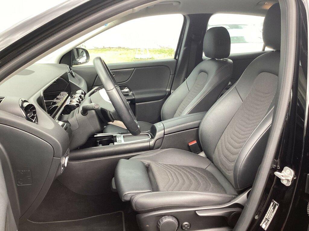 Mercedes GLA 180 d Progressive Advanced auto