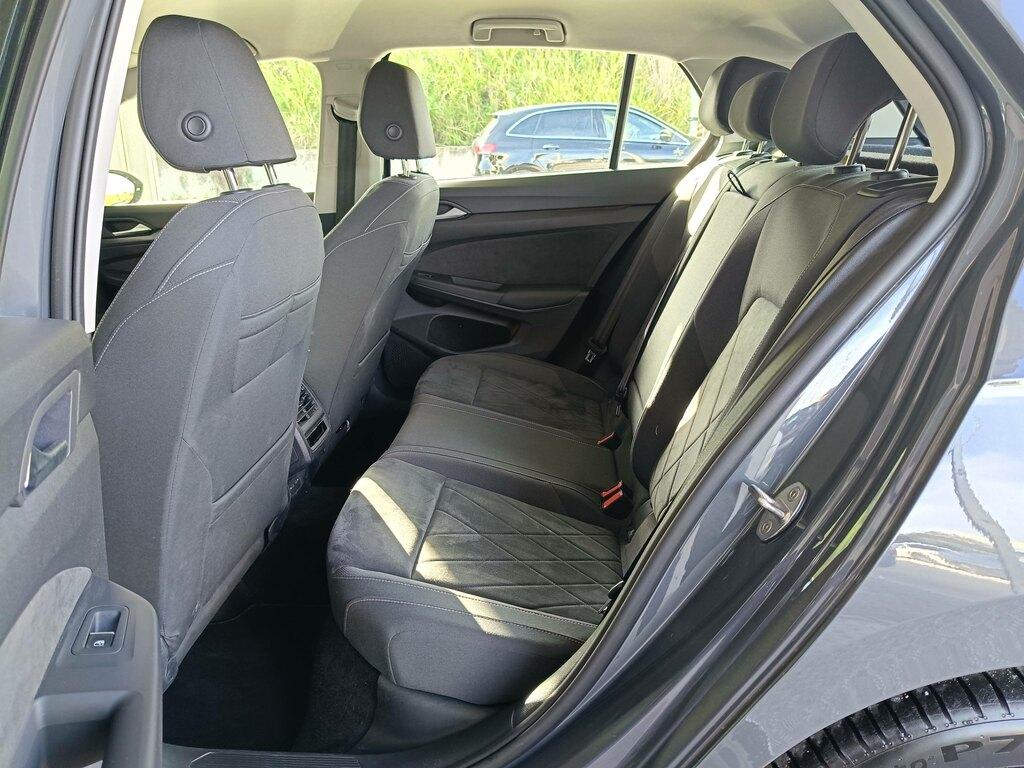 Volkswagen Golf 2.0 tdi scr Style 150cv dsg