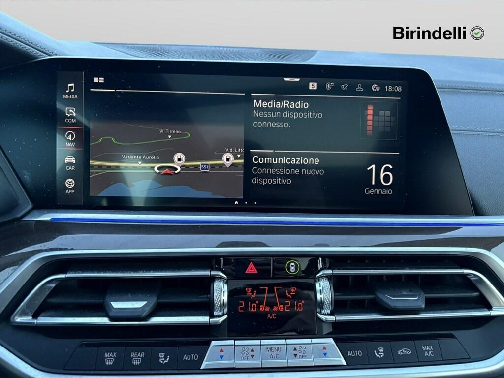 BMW X5 xdrive30d mhev 48V xLine auto