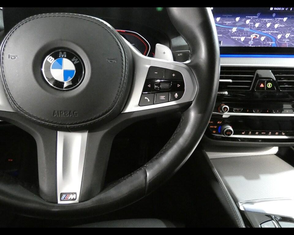 BMW Serie 5 520d mhev 48V xdrive Msport auto