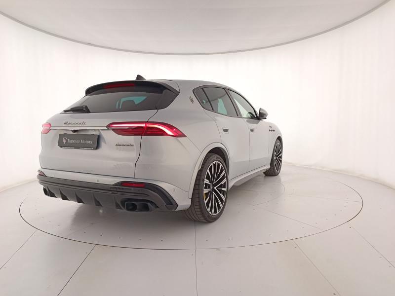 Maserati Levante Grecale 3.0 V6 Trofeo 530cv auto