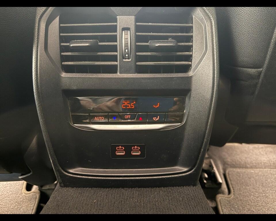 BMW Serie 3 318d Touring mhev 48V auto