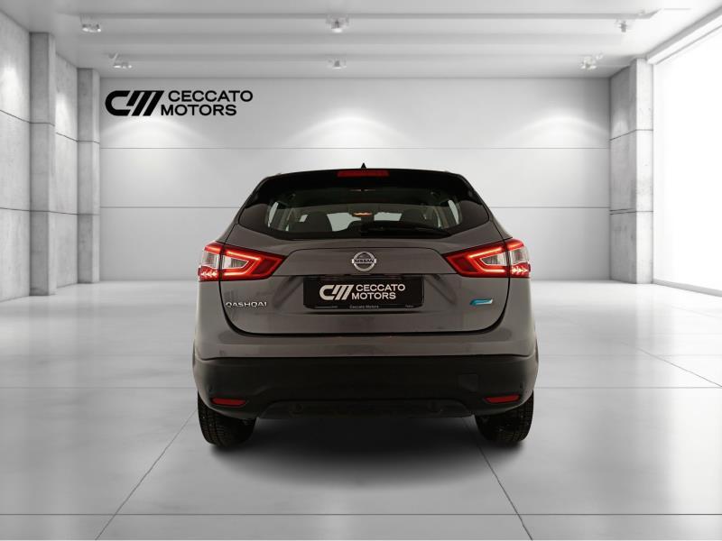 Nissan Qashqai 1.5 dci Tekna 110cv E6
