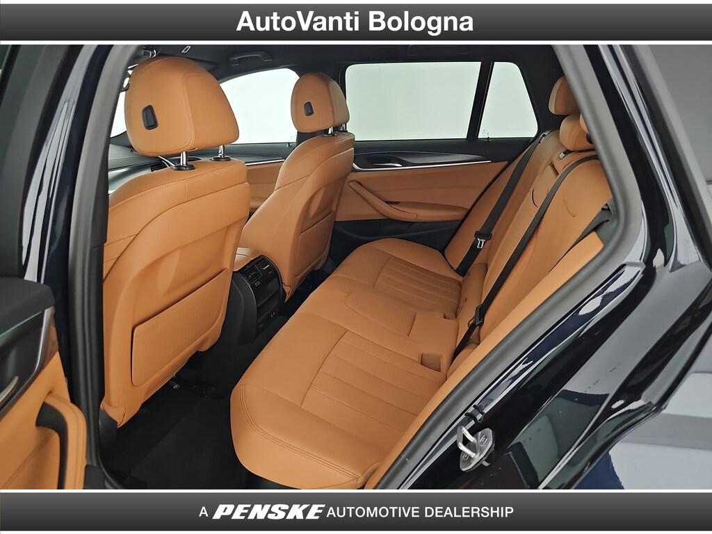 BMW Serie 5 530d Touring mhev 48V xdrive Msport auto