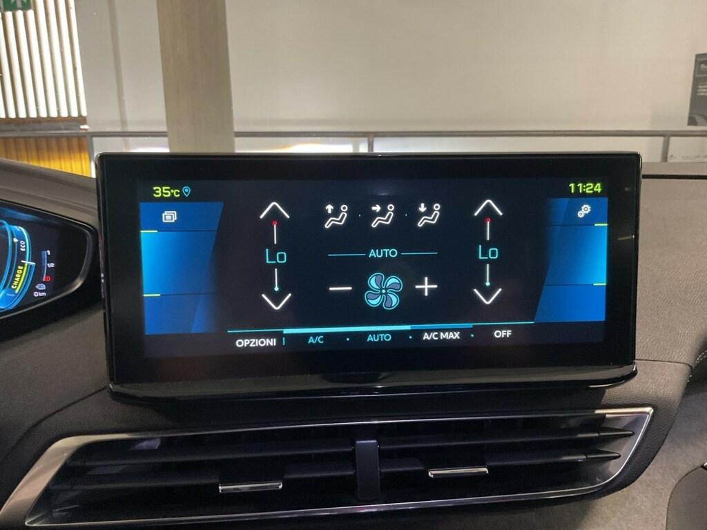 Peugeot 3008 1.6 hybrid4 GT Pack 300cv e-eat8