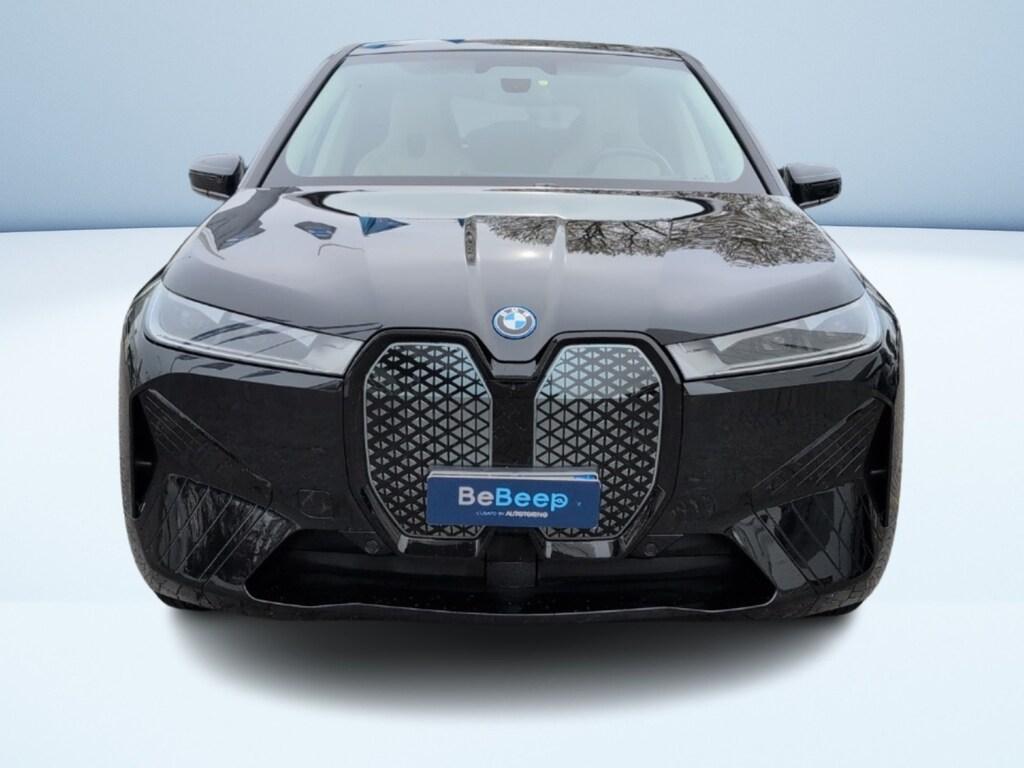 BMW iX xdrive40 pacchetto sportivo