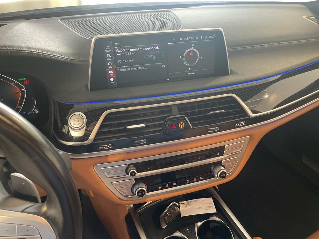 BMW Serie 7 730d mhev 48V Msport auto