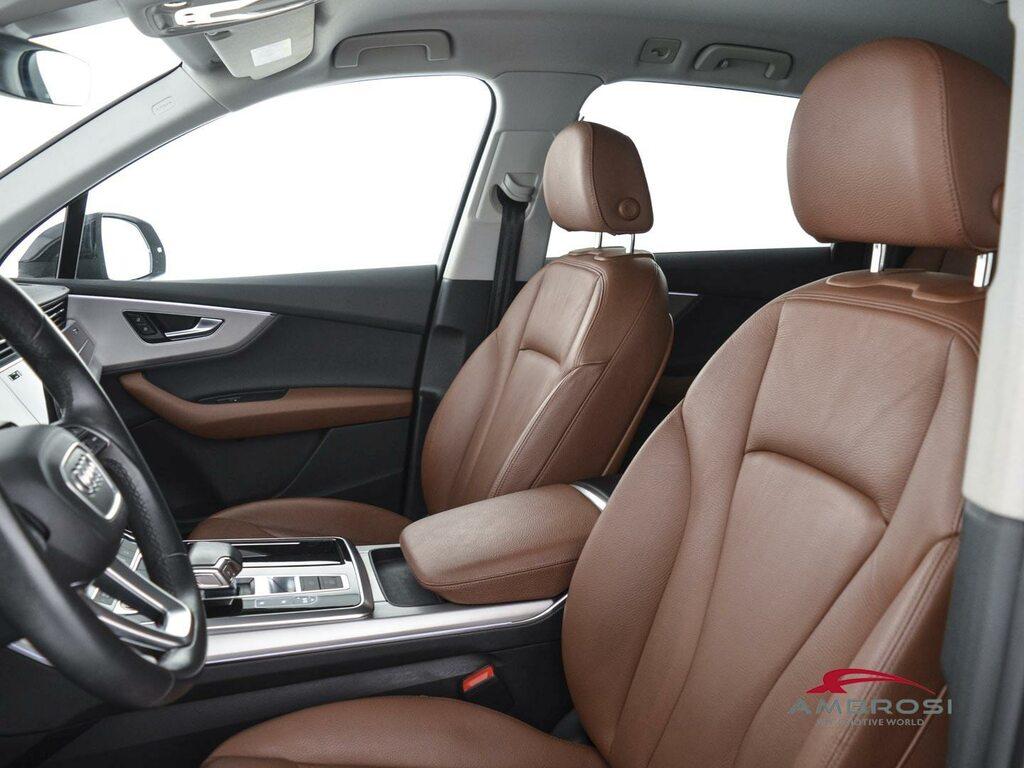 Audi Q7 45 3.0 tdi mhev Business quattro tiptronic