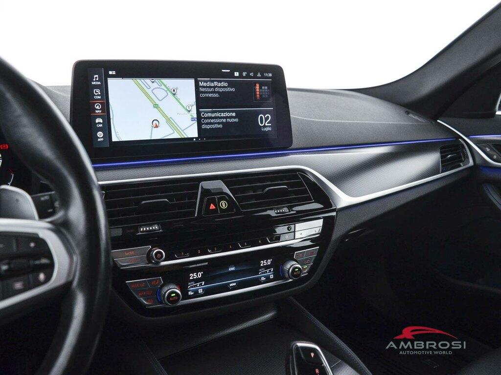BMW Serie 5 530d Touring mhev 48V xdrive Msport auto