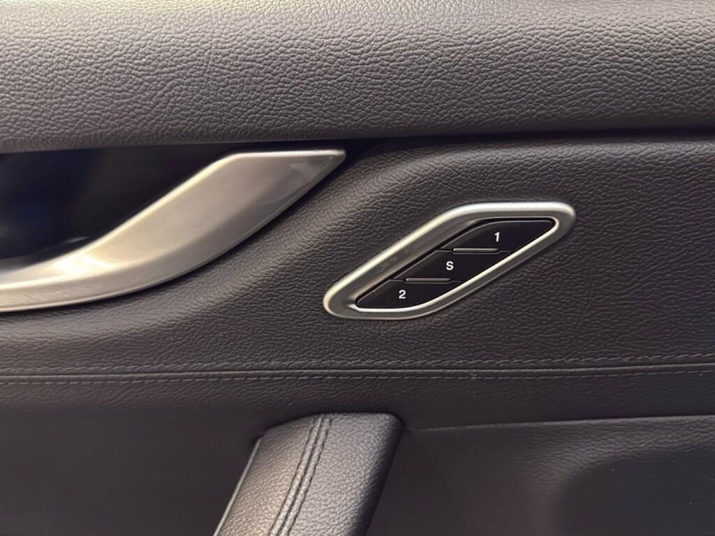 Maserati Levante 2.0 mhev GT 330cv auto