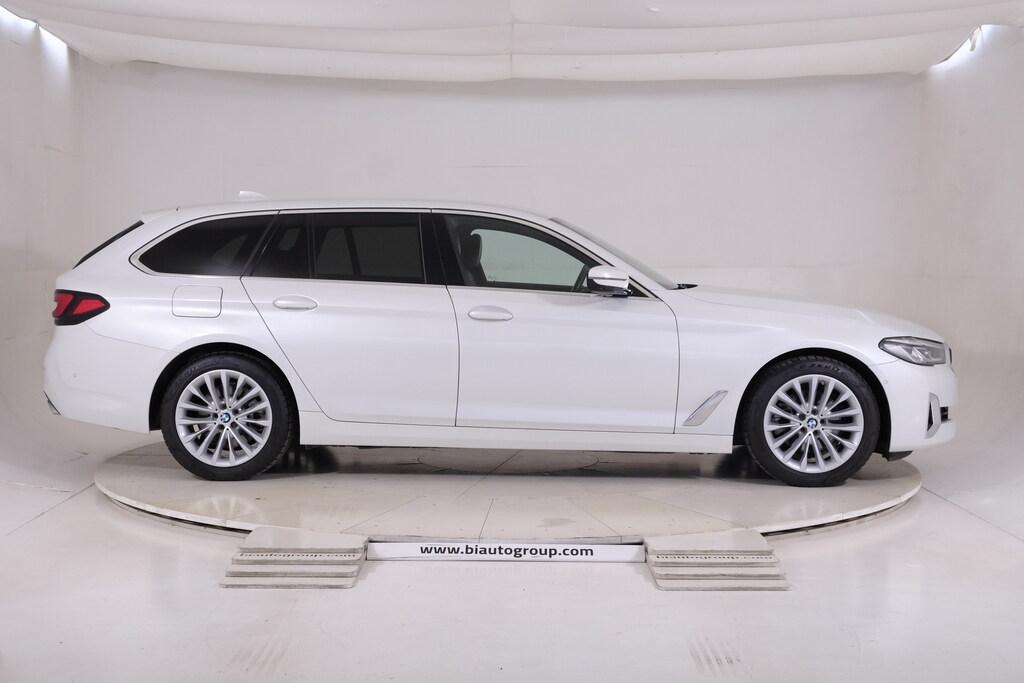 BMW Serie 5 520d Touring mhev 48V Luxury auto