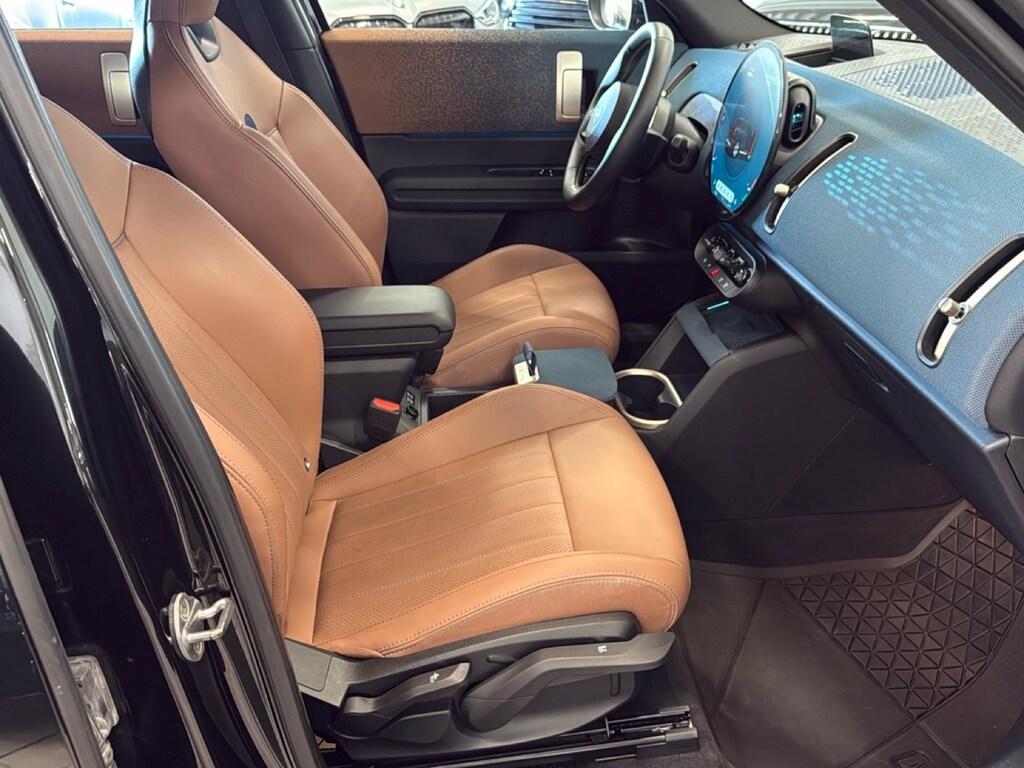 Mini Mini Countryman 2.0 48V D Favoured auto