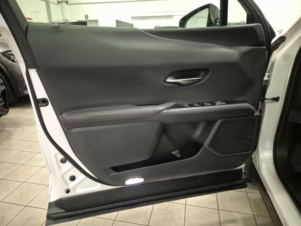 Lexus UX 250h Executive 2wd cvt my20