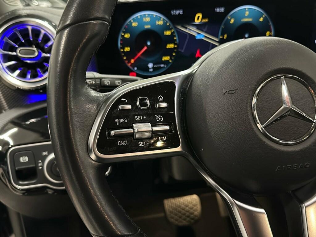 Mercedes CLA Shooting Brake 180 d Sport auto