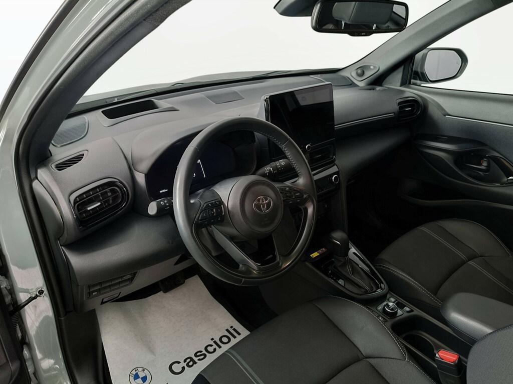 Toyota Yaris Cross 1.5h Premiere awd-i 130cv e-cvt