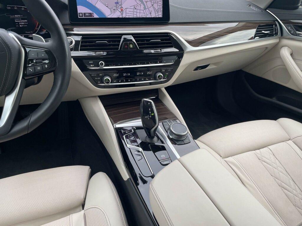 BMW Serie 5 540d Touring mhev 48V xdrive Luxury auto