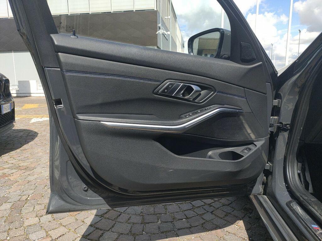 BMW Serie 3 320d Touring mhev 48V xdrive Msport auto