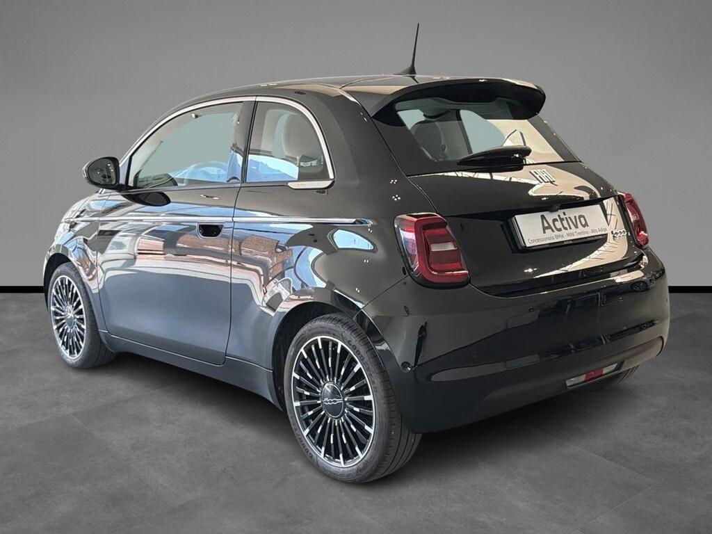Fiat 500 e 3+1 La Prima