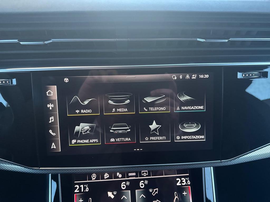 Audi Q8 RS 8 4.0 mhev quattro tiptronic