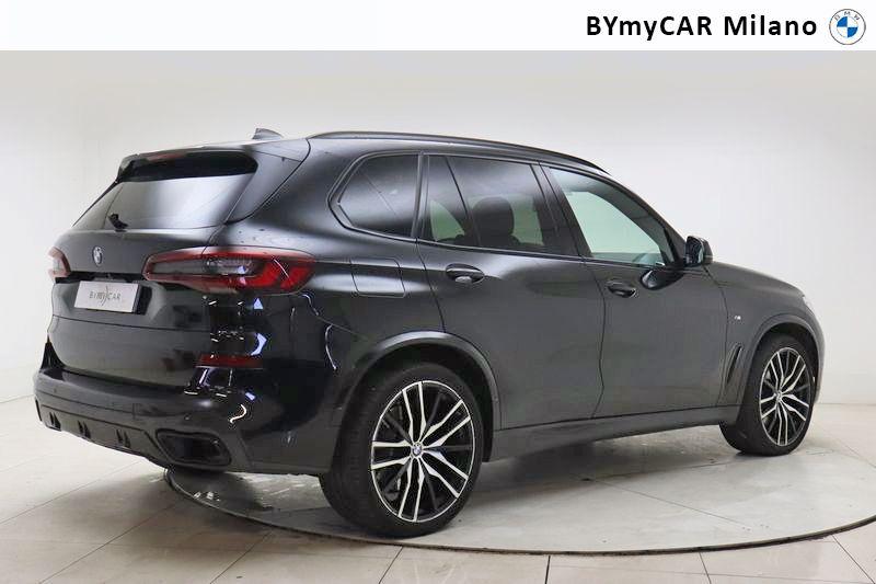 BMW X5 xdrive30d mhev 48V Msport auto