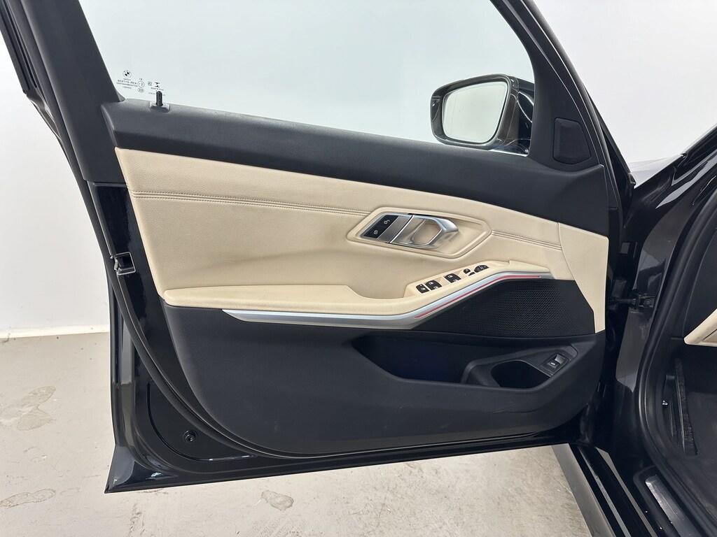 BMW Serie 3 320d Touring auto