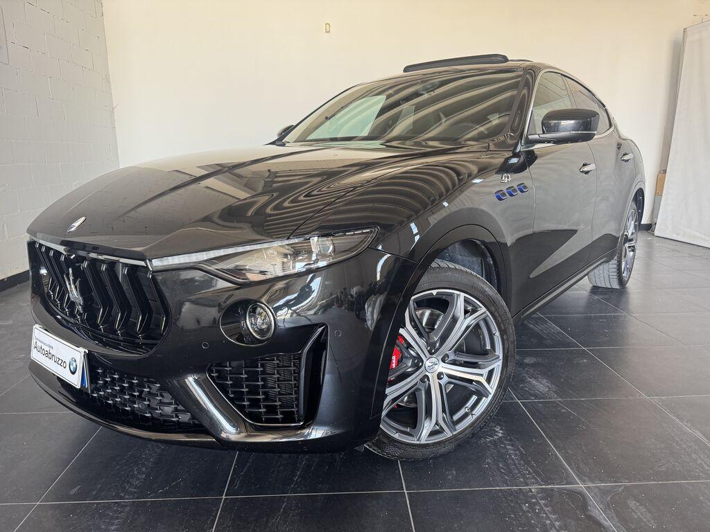 Maserati Levante 2.0 mhev Executive 330cv auto