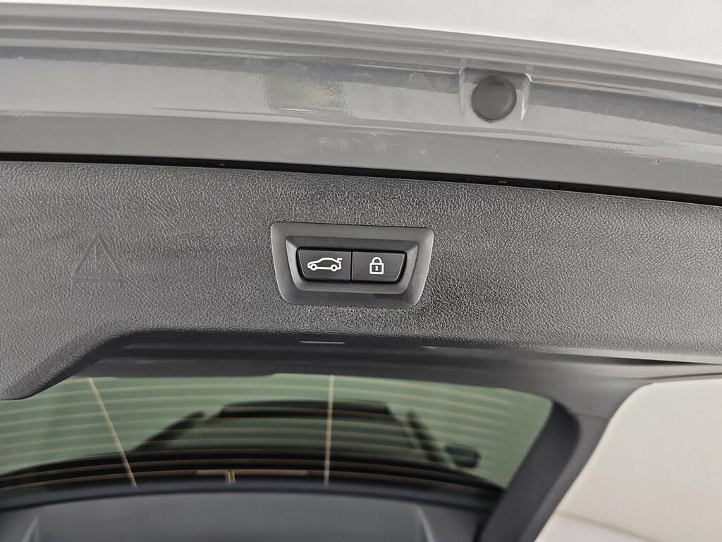 BMW Serie 5 530d Touring mhev 48V xdrive Msport auto