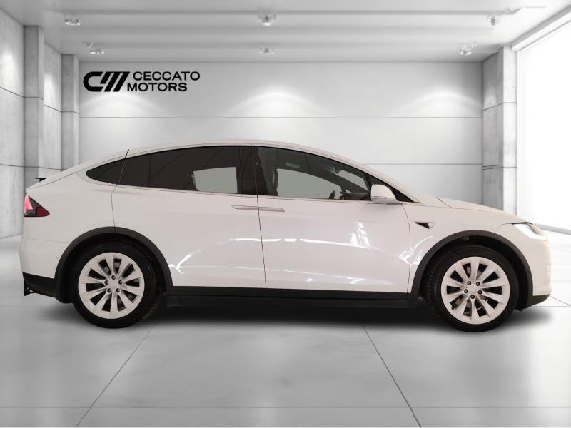 Tesla Model X 75 D