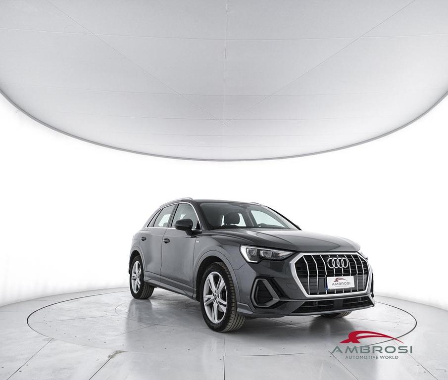 Audi Q3 35 2.0 tdi S Line Edition s-tronic
