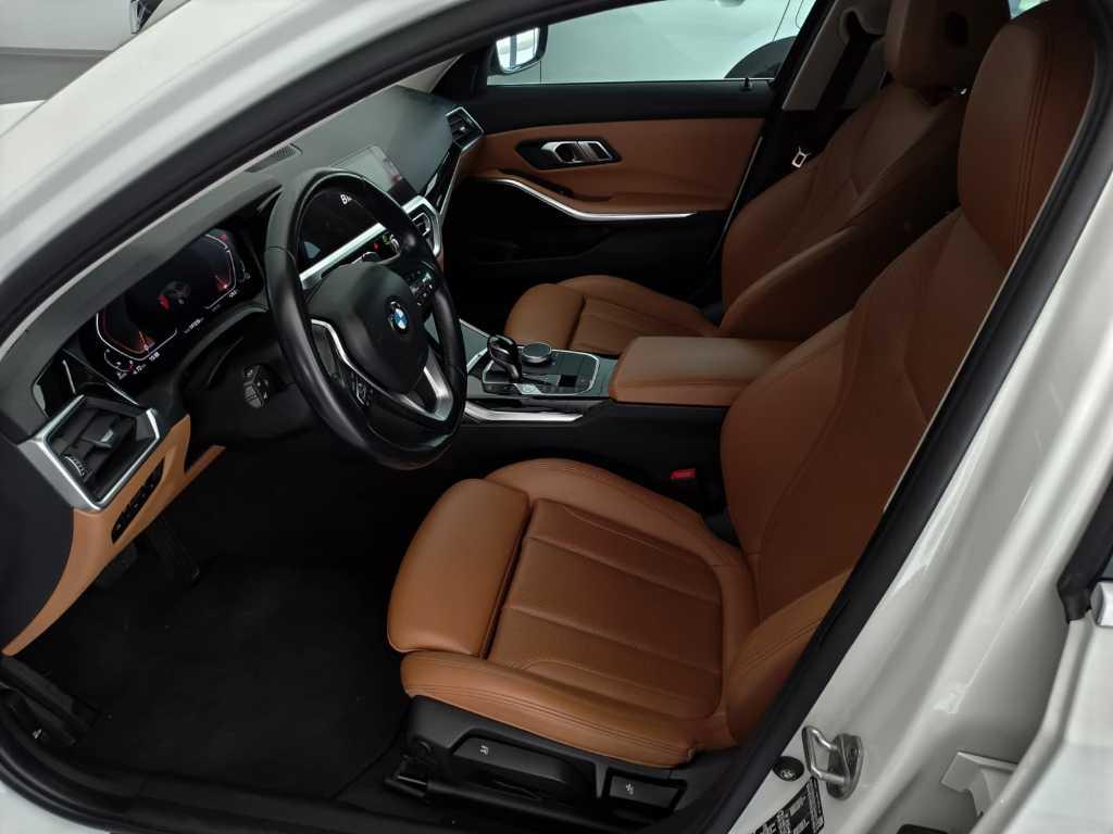BMW Serie 3 320d mhev 48V xdrive Sport auto
