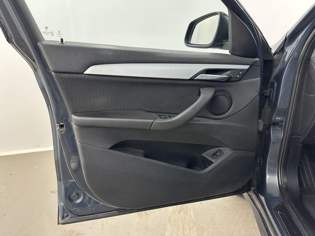 BMW X1 sdrive18d Business auto