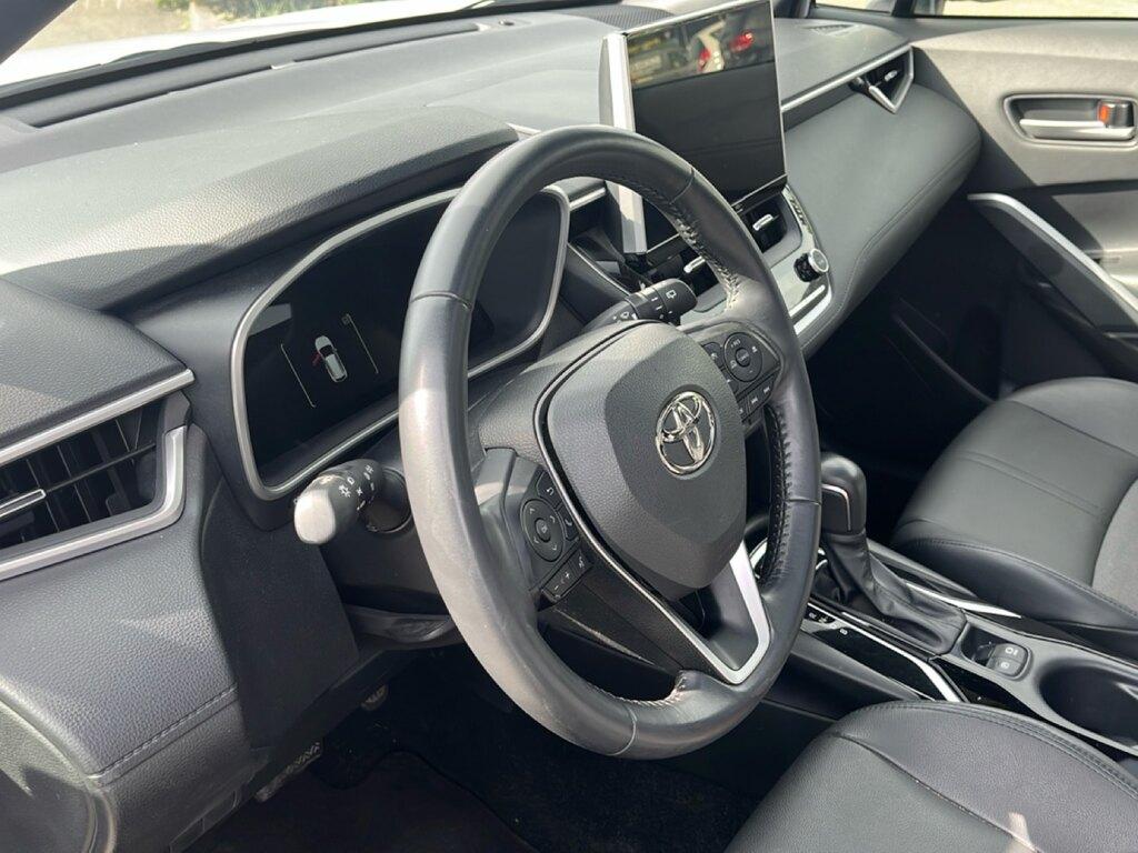 Toyota Corolla Cross 2.0h Lounge Light 4wd 197cv e-cvt