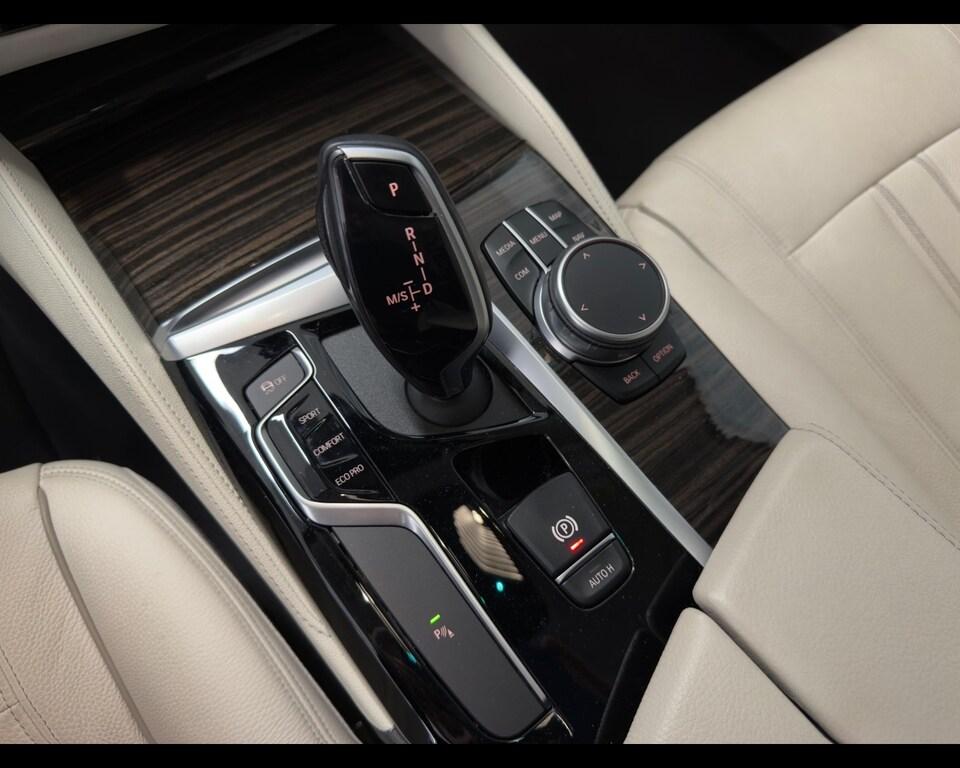 BMW Serie 5 518d Touring Luxury auto