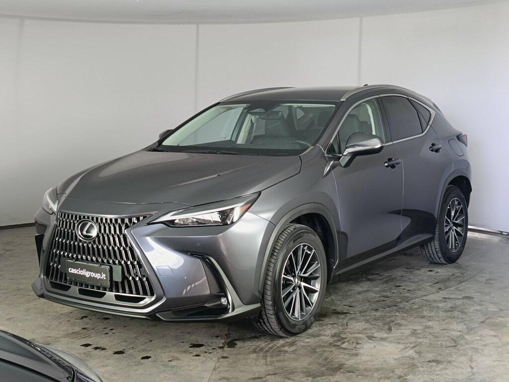 Lexus NX 2.5 hybrid Luxury 4wd e-cvt