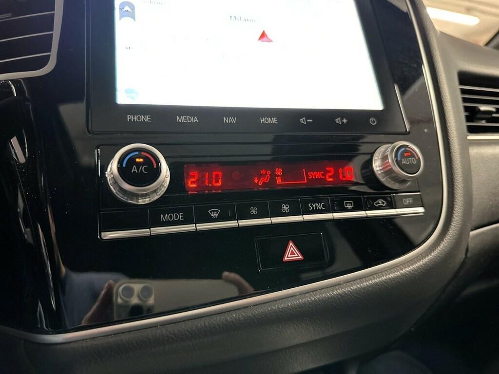 Mitsubishi Outlander phev 2.4 Diamond 4wd