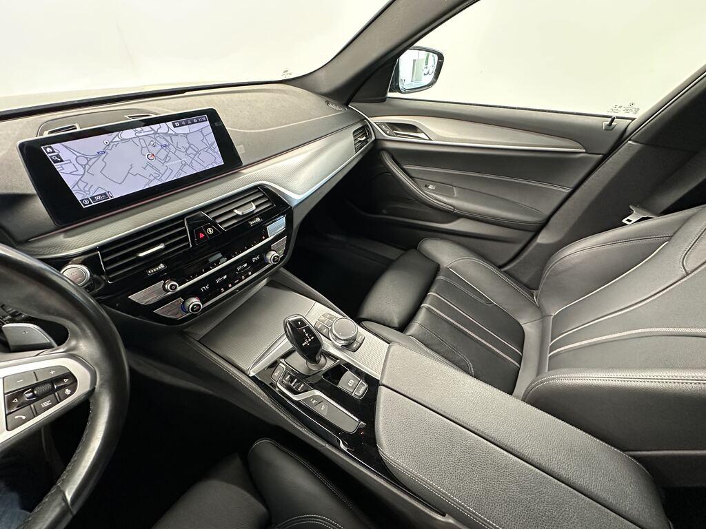 BMW Serie 5 520d Touring mhev 48V xdrive Business auto