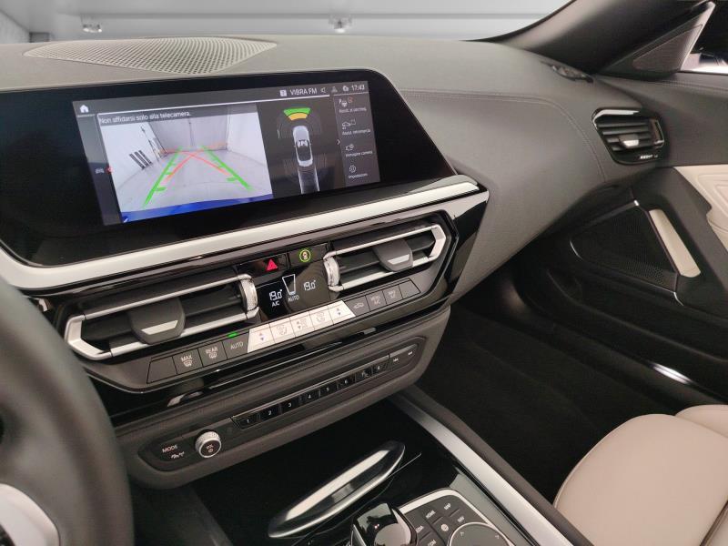 BMW Z4 sdrive 30i auto