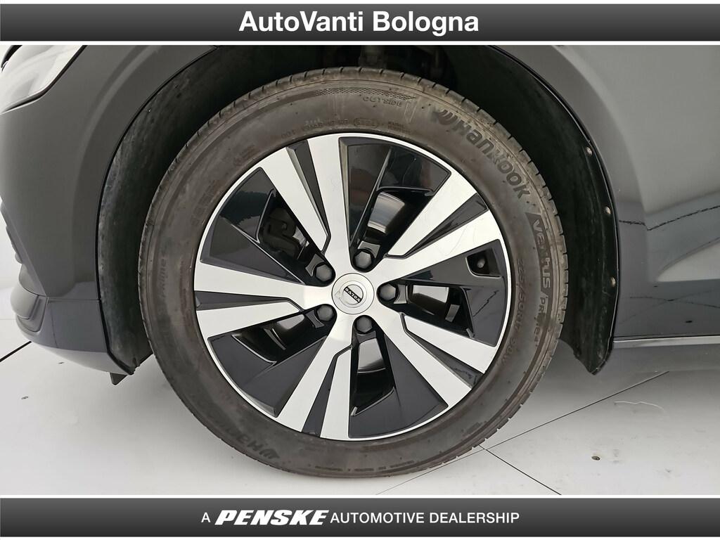 Volvo V60 2.0 B4 Momentum Business auto