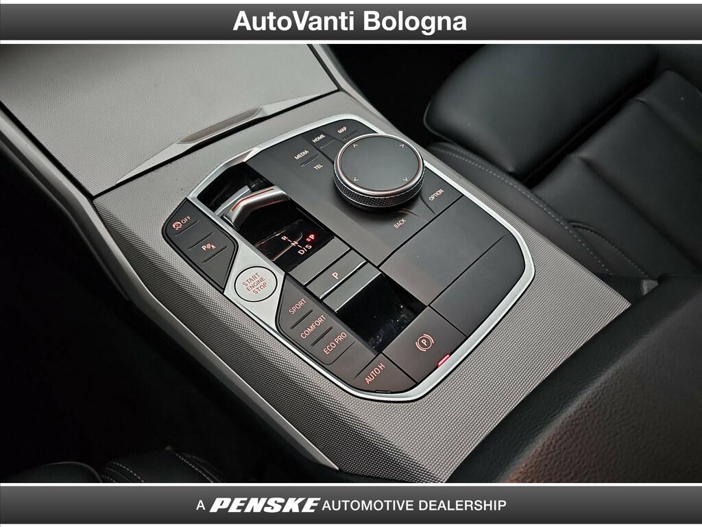 BMW Serie 3 320d Touring mhev 48V xdrive auto