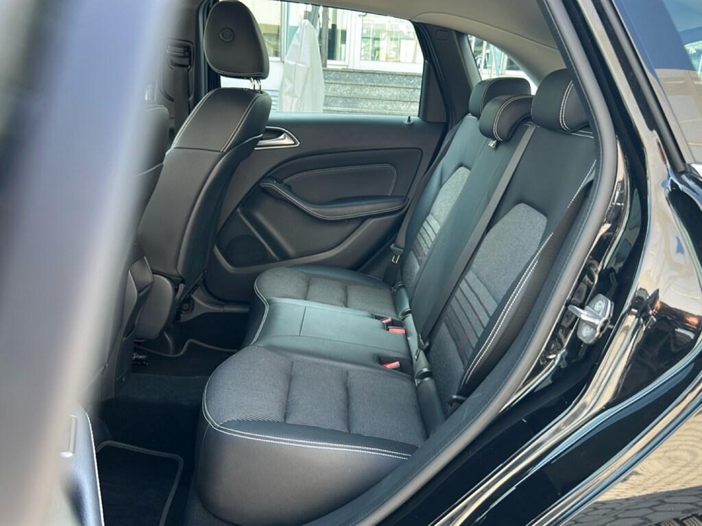 Mercedes Classe B 180 d Sport Tech